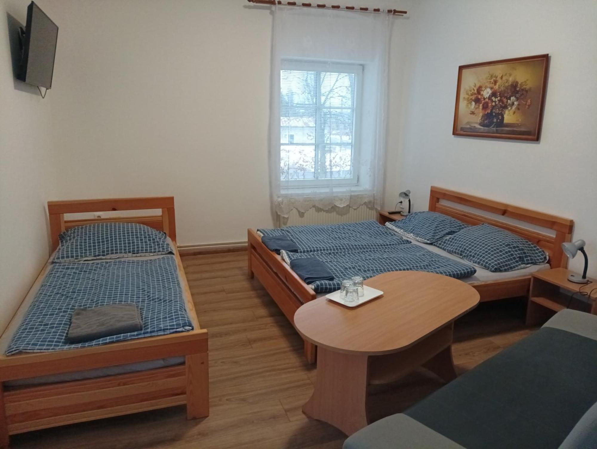 Hostinec Peterka Šumperk Exteriör bild